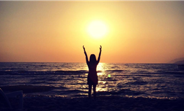 易鑫今日生肖运势2025年11月25日