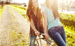 张鑫龙每日通盛+生肖运势 2025年12月19日